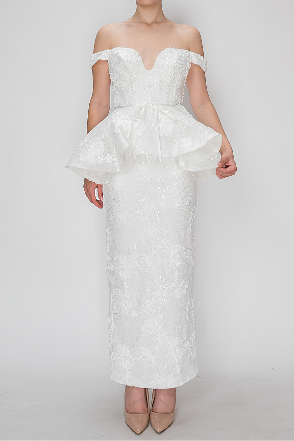 ACE CLUB E.V.E. White Off-Shoulder Embroidered Lace Peplum Maxi Dress